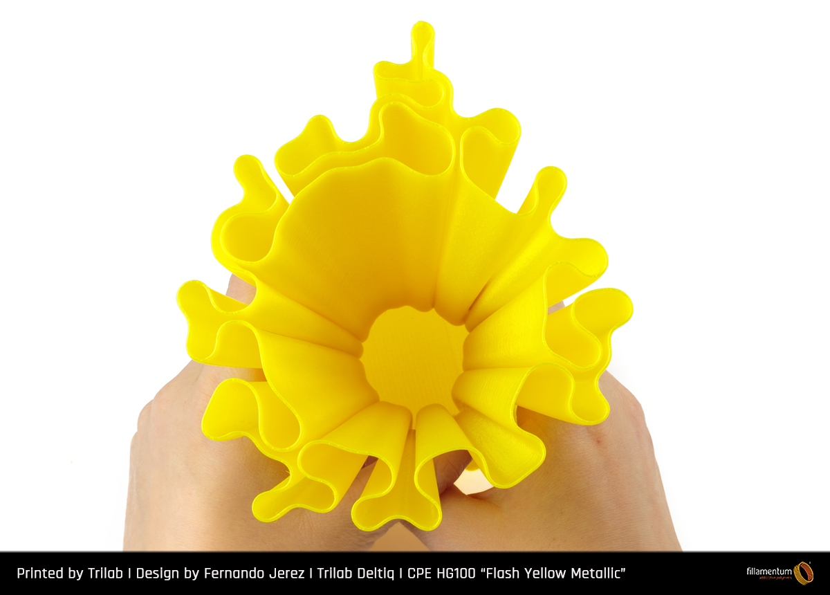 CPE_HG100_Flash_Yellow_Metallic_Trilab_Vase CPE_HG100_Flash_Yellow_Metallic_Trilab_Vase