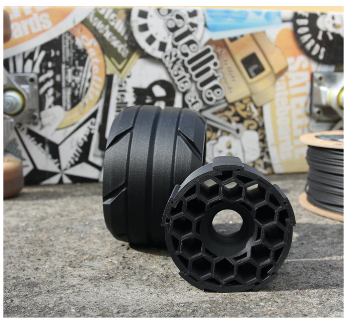 PolyLite™ PLA-CF PolyLite™ PLA-CF